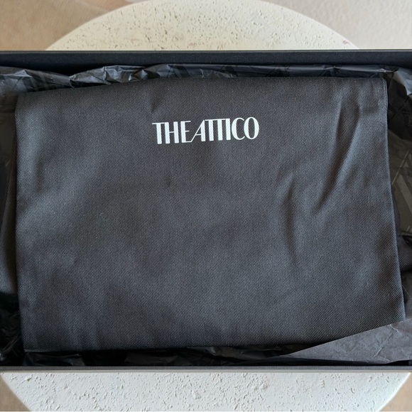 The Attico Venus slingback pumps electric blue, size 37.5 - Picture 8 of 11